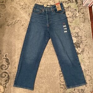 Levi's Ribcage Straight Jeans